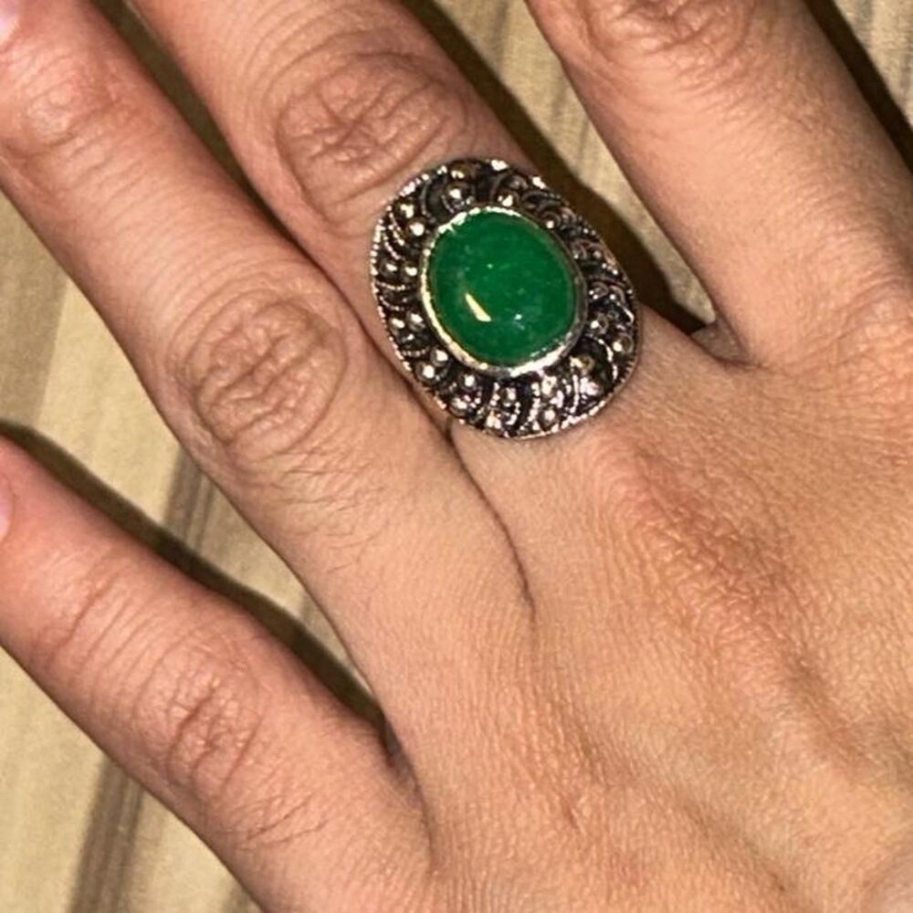 Unbranded Women's Green and Silver Jewellery